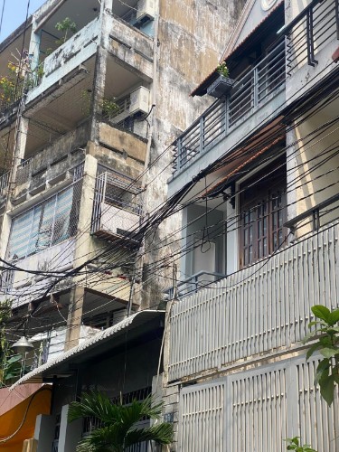 MAI STUDIO - QUẬN BÌNH THẠNH